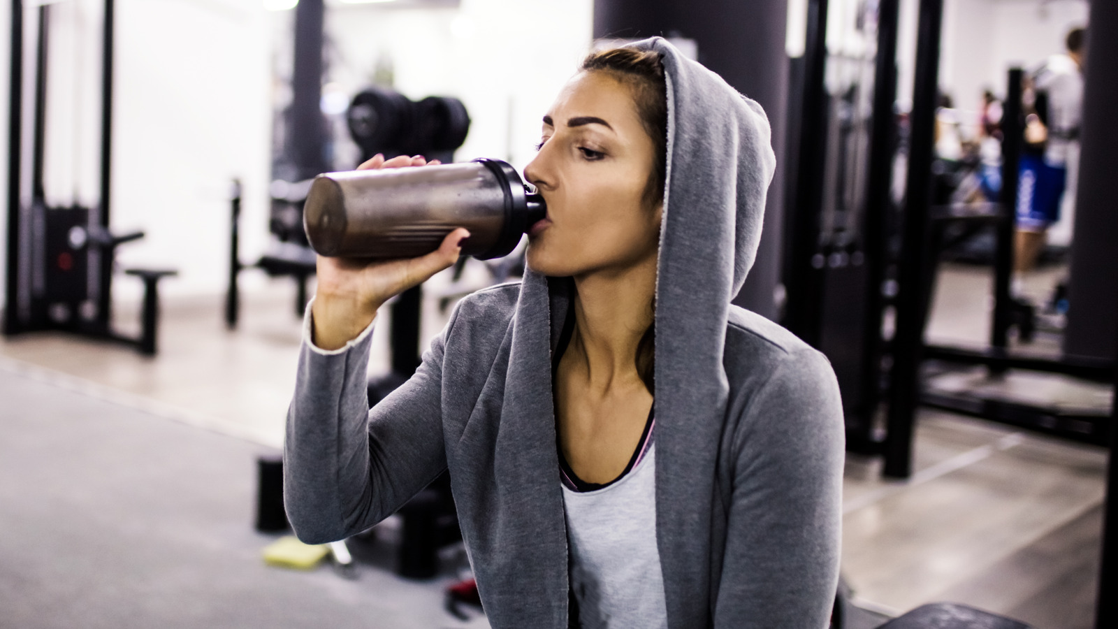 Is It Safe To Drink A Protein Shake On An Empty Stomach? What To Consider - Health Digest