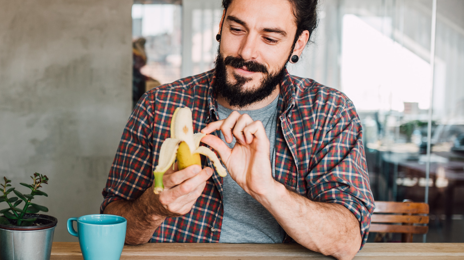 What It Means When Eating A Banana Makes You Gag - Health Digest