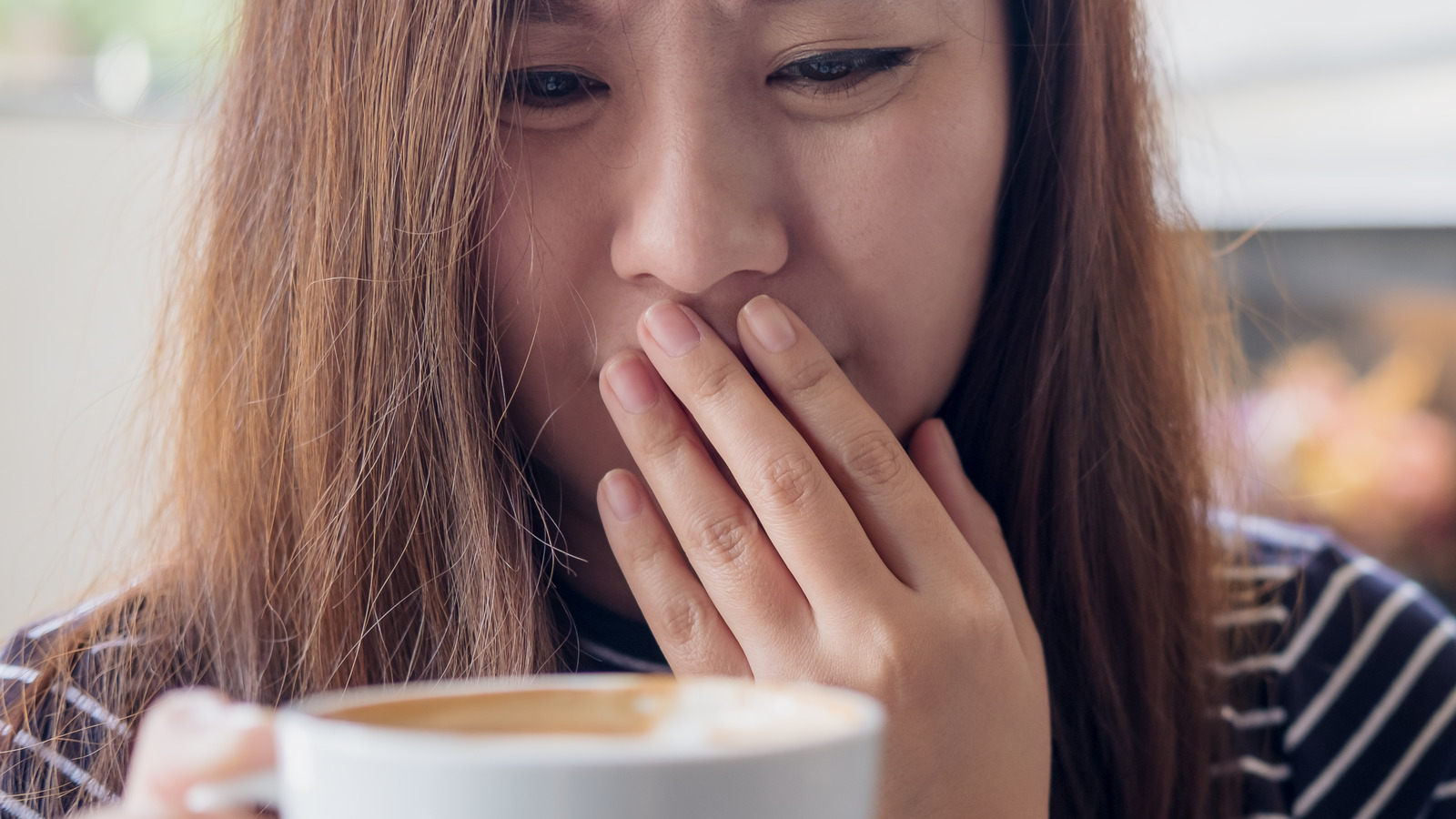 What It Means When Your Pee Smells Like Coffee - Health Digest