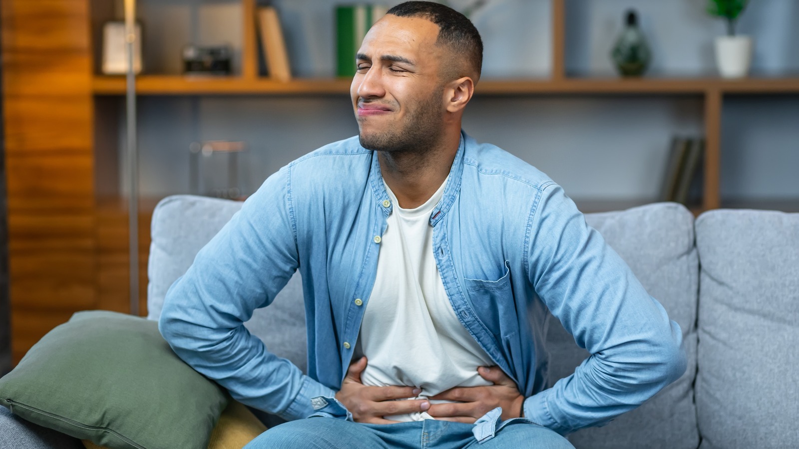 What Happens To Your Prostate When You Don't Poop Every Day - Health Digest