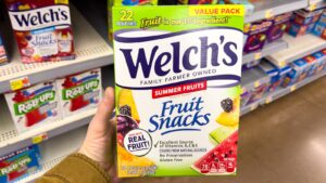 Fruit Snacks Have An Unexpected Effect On Your Heart Health - Health Digest