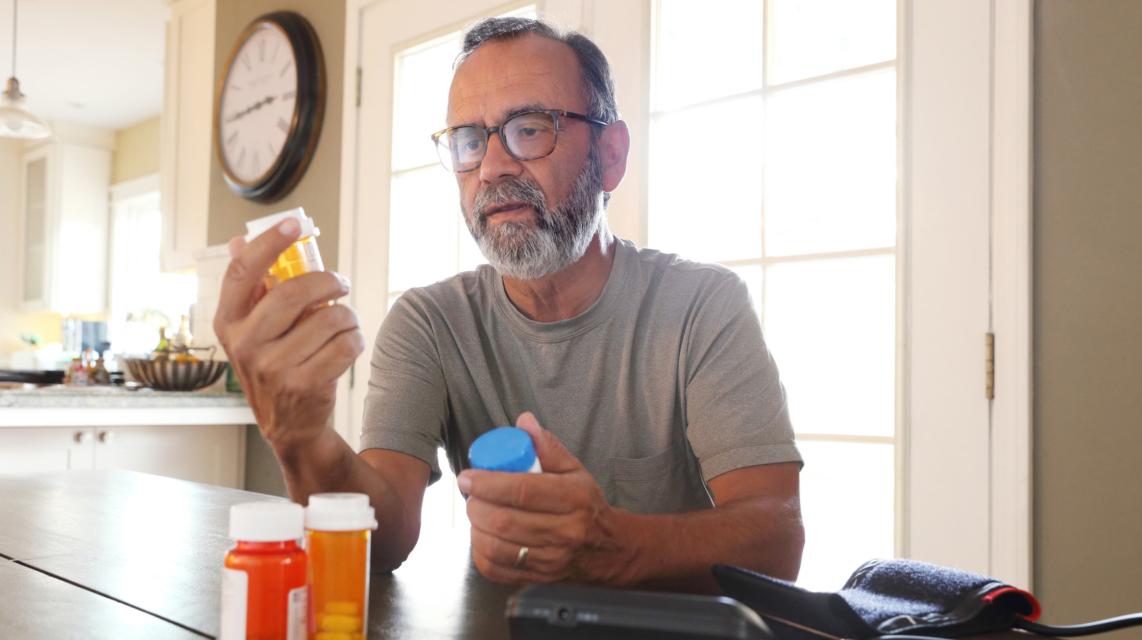 Men Over 50 Are At Higher Risk Of This Dangerous Viagra Side Effect - Health Digest